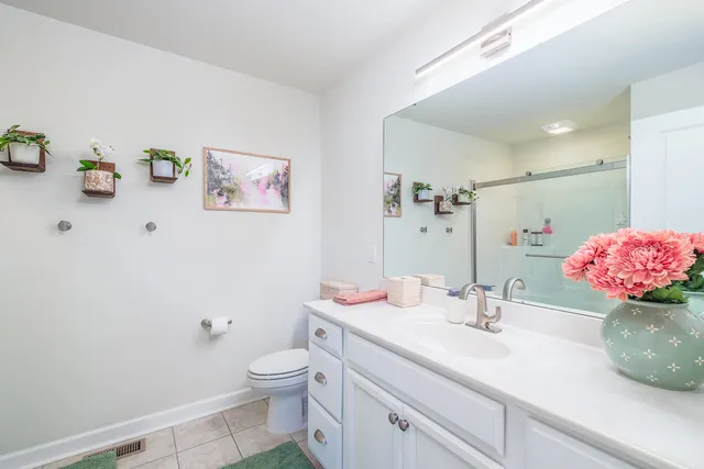 $379,900 | 127 Broad Street, Daleville, VA 24083