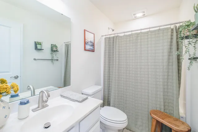 $379,900 | 127 Broad Street, Daleville, VA 24083