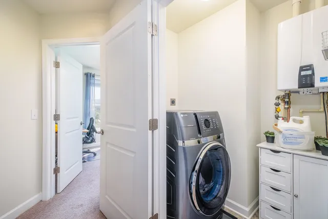 $379,900 | 127 Broad Street, Daleville, VA 24083