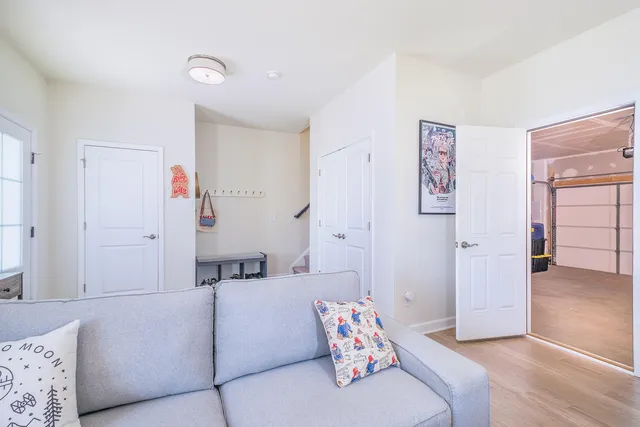 $379,900 | 127 Broad Street, Daleville, VA 24083