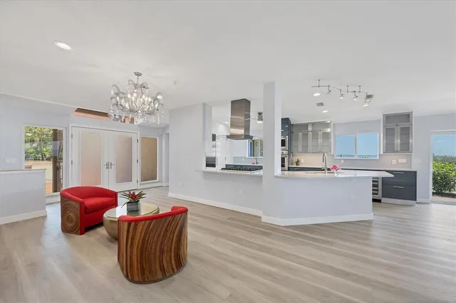 $3,250,000 | 3931 Bay Shore Road, Sarasota, FL 34234