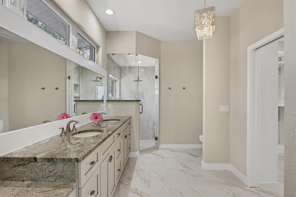 3931 Bay Shore Road Sarasota, FL 34234 - Photo 27 of 60