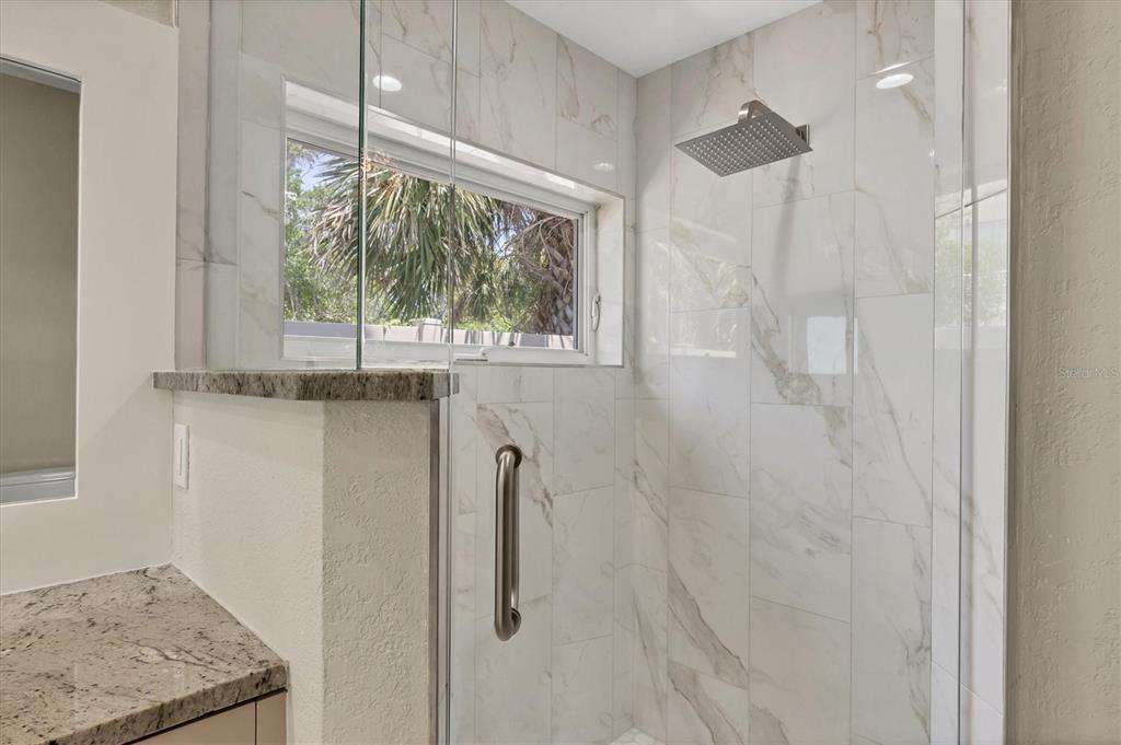 3931 Bay Shore Road Sarasota, FL 34234 - Photo 29 of 60