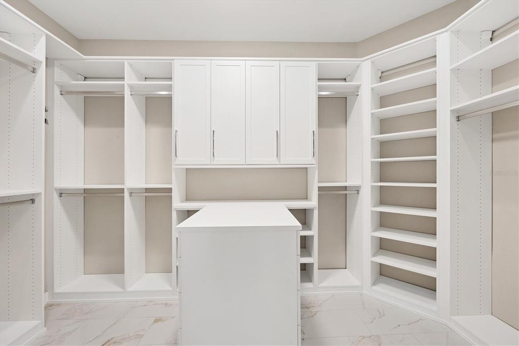 3931 Bay Shore Road Sarasota, FL 34234 - Photo 29 of 62