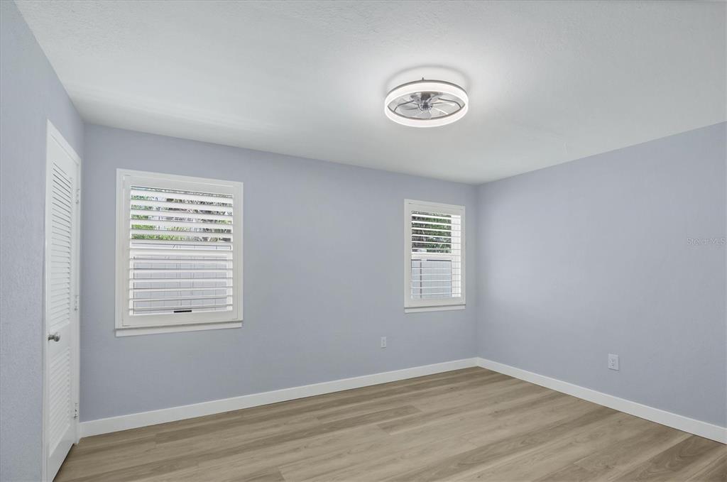 3931 Bay Shore Road Sarasota, FL 34234 - Photo 37 of 62