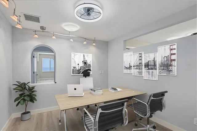 $3,250,000 | 3931 Bay Shore Road, Sarasota, FL 34234