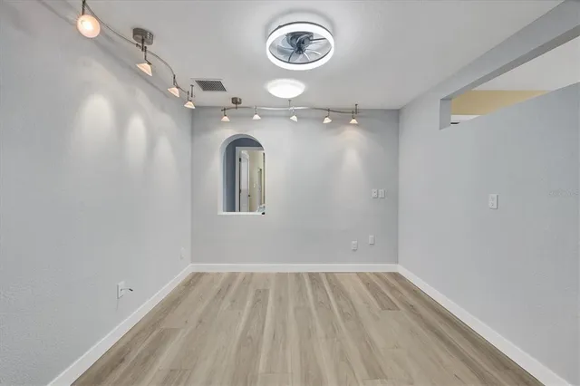 $3,250,000 | 3931 Bay Shore Road, Sarasota, FL 34234