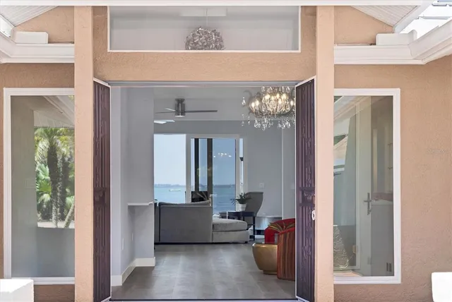 $3,250,000 | 3931 Bay Shore Road, Sarasota, FL 34234