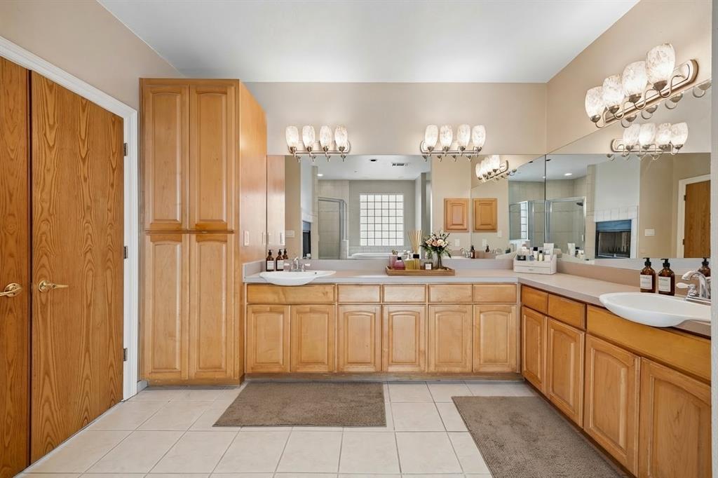 611 Alexandrite Drive Oak Point, TX 75068 - Photo 17 of 40