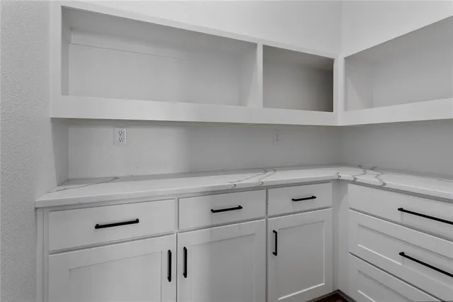 $649,900 | 13610 Northeast 114th Place, Kearney, MO 64060