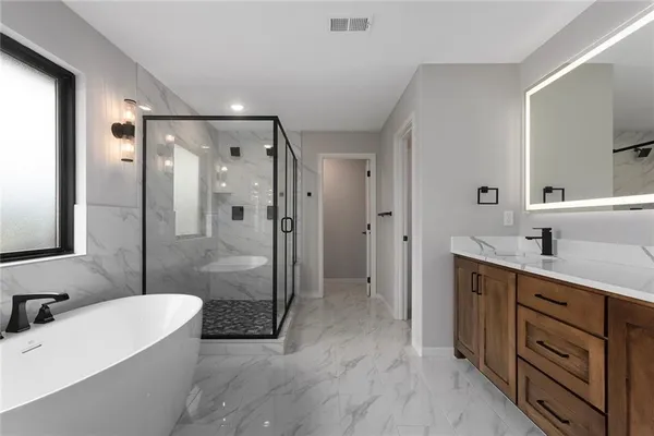 $639,900 | 13610 Northeast 114th Place, Kearney, MO 64060