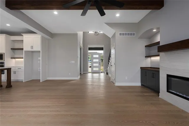 $649,900 | 13610 Northeast 114th Place, Kearney, MO 64060