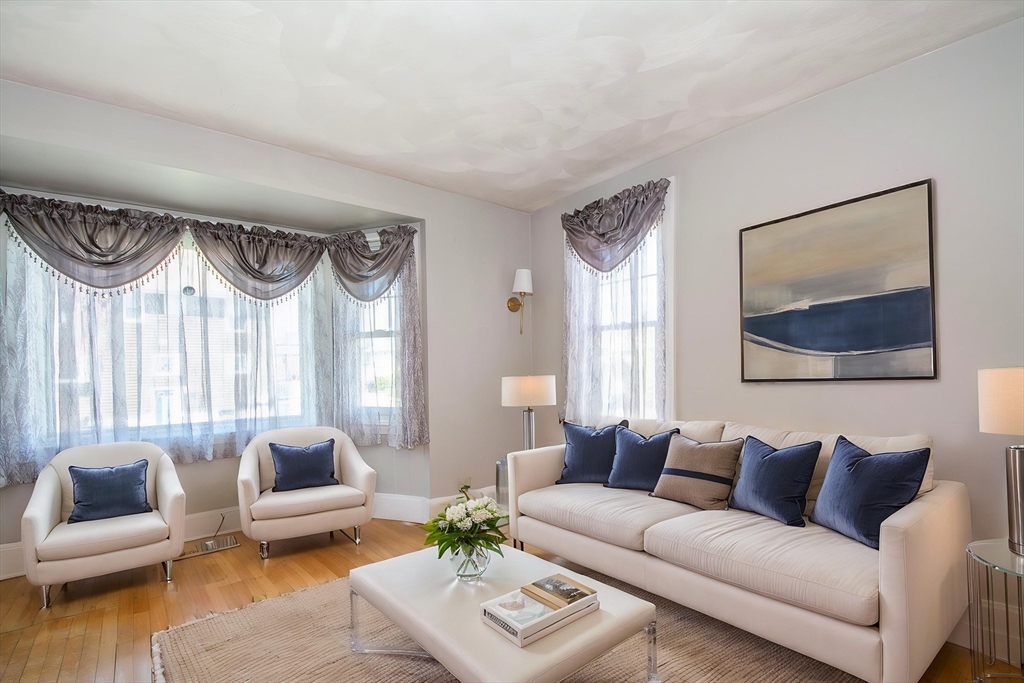 43 Arnold Road Quincy, MA 02171 - Photo 20 of 36 Gallery Image 20