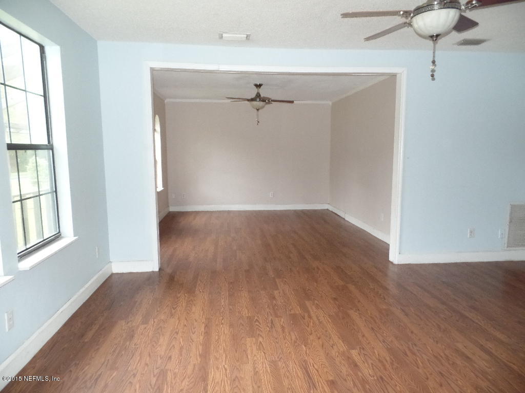 13459 Pate Road West Jacksonville, FL 32226 - Photo 5 of 24 SAM_6218.JPG