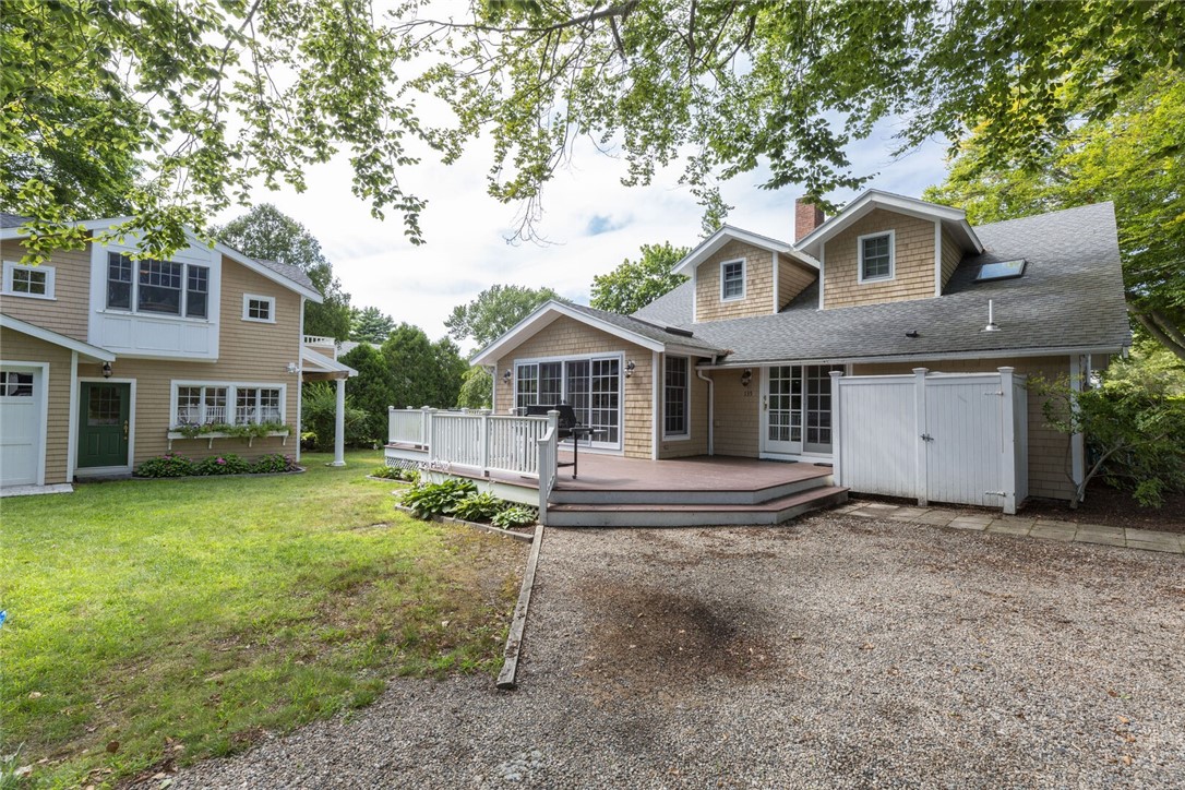 135 Longfellow Road Jamestown, RI 02835 - Photo 28 of 34