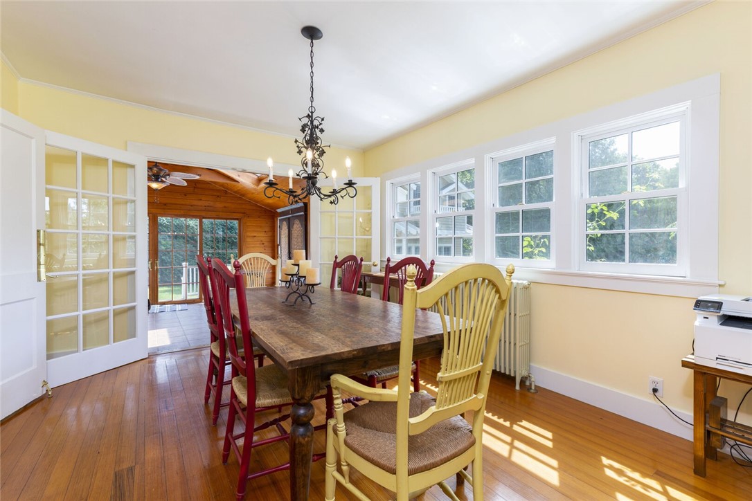 135 Longfellow Road Jamestown, RI 02835 - Photo 6 of 34