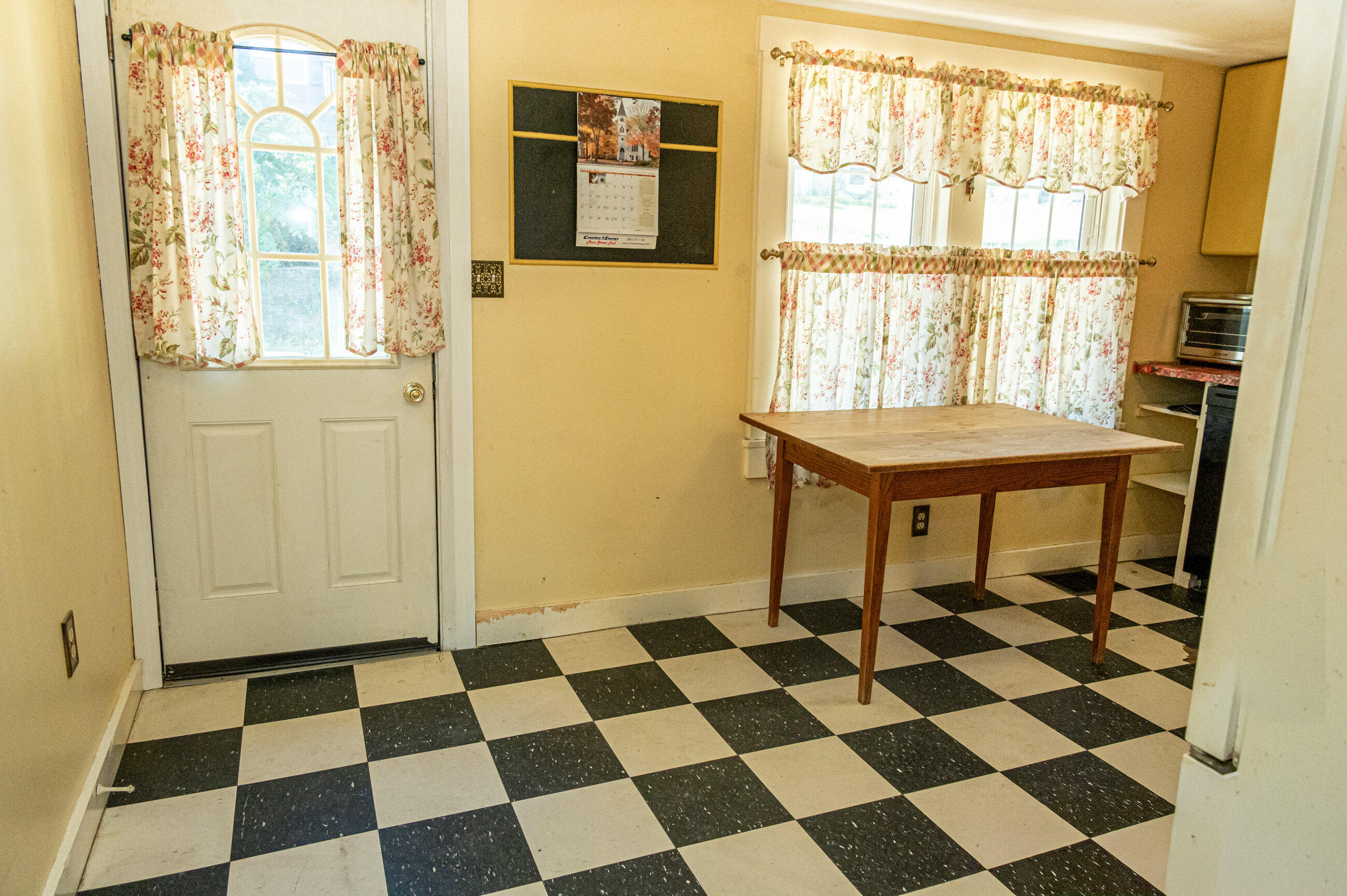 22 Valley Road Bath, ME 04530 - Photo 10 of 59 1st Floor-2215