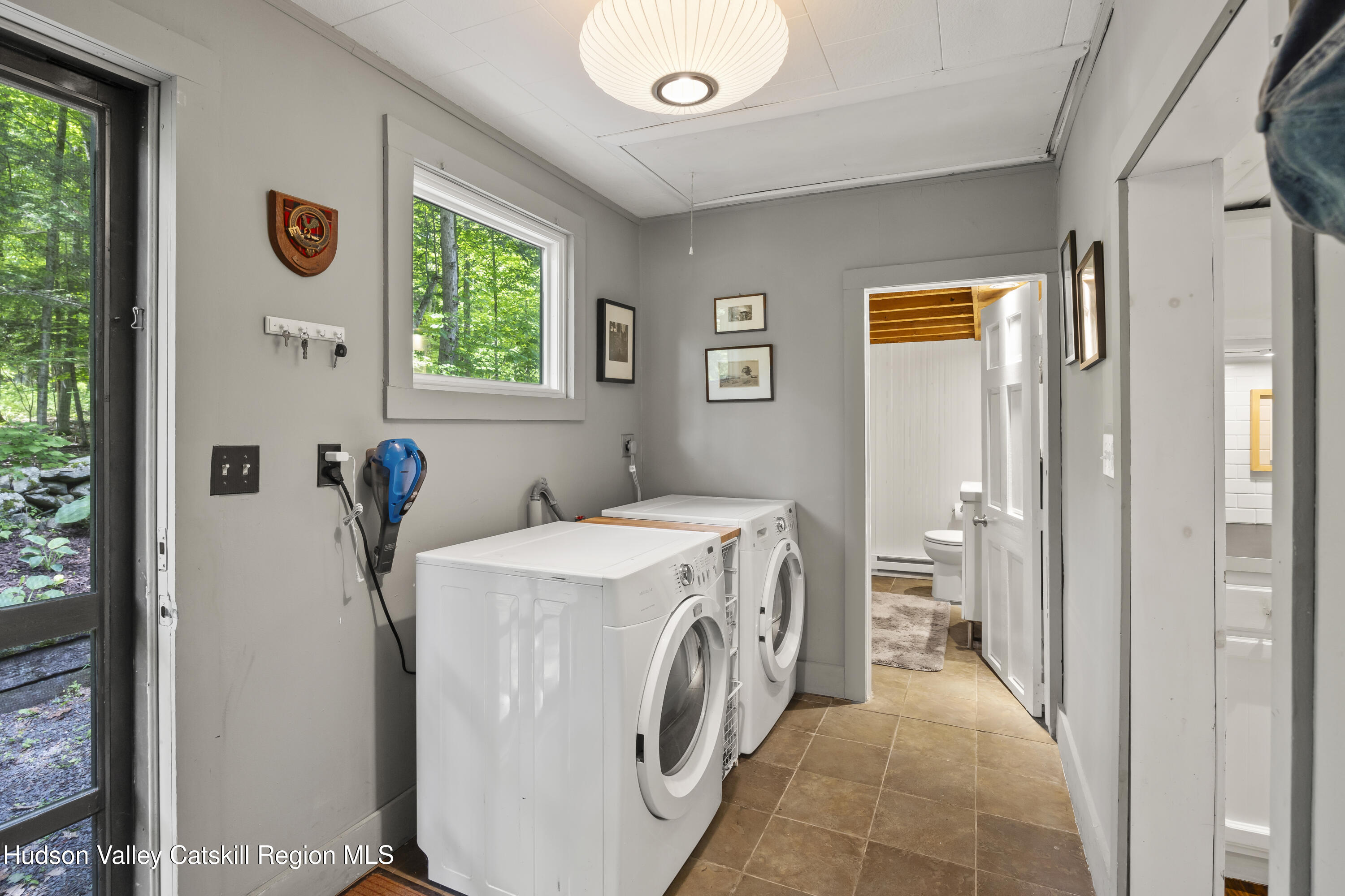 96 Enchanted Valley Road East Durham, NY 12423 - Photo 15 of 27 Laundry room