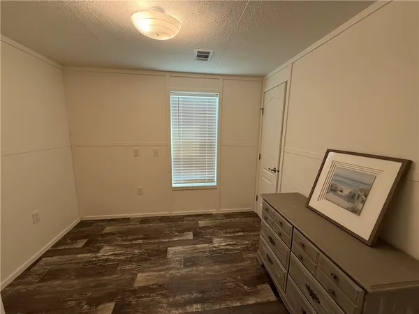 $1,600 | 10181 Farm To Market Road 391, Hearne, TX 77859