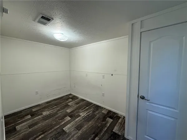 $1,600 | 10181 Farm To Market Road 391, Hearne, TX 77859