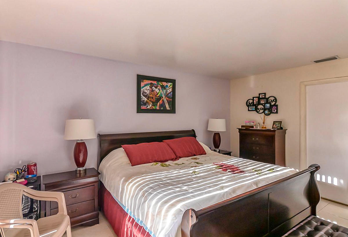 1833 Abbey Road West Palm Beach, FL 33415 - Photo 15 of 26 IMG_7820