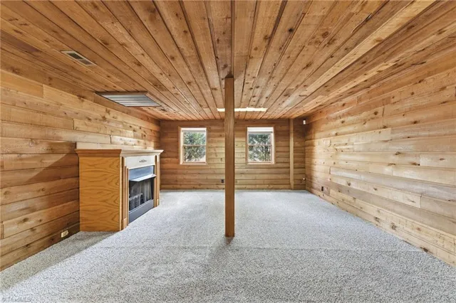 $374,900 | 2540 Lockwood Drive, Winston-Salem, NC 27103