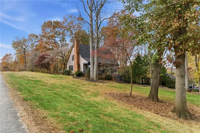 $374,900 | 2540 Lockwood Drive, Winston-Salem, NC 27103