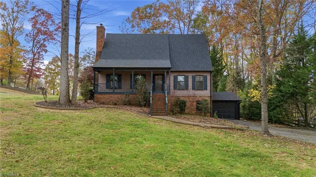 $374,900 | 2540 Lockwood Drive, Winston-Salem, NC 27103