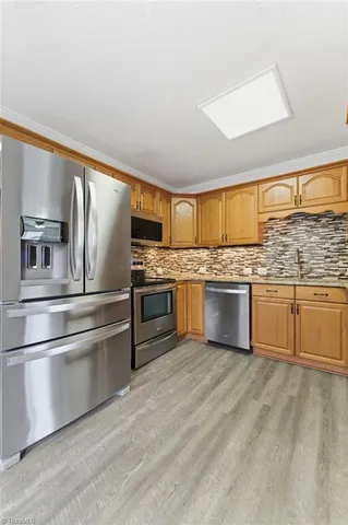 $374,900 | 2540 Lockwood Drive, Winston-Salem, NC 27103