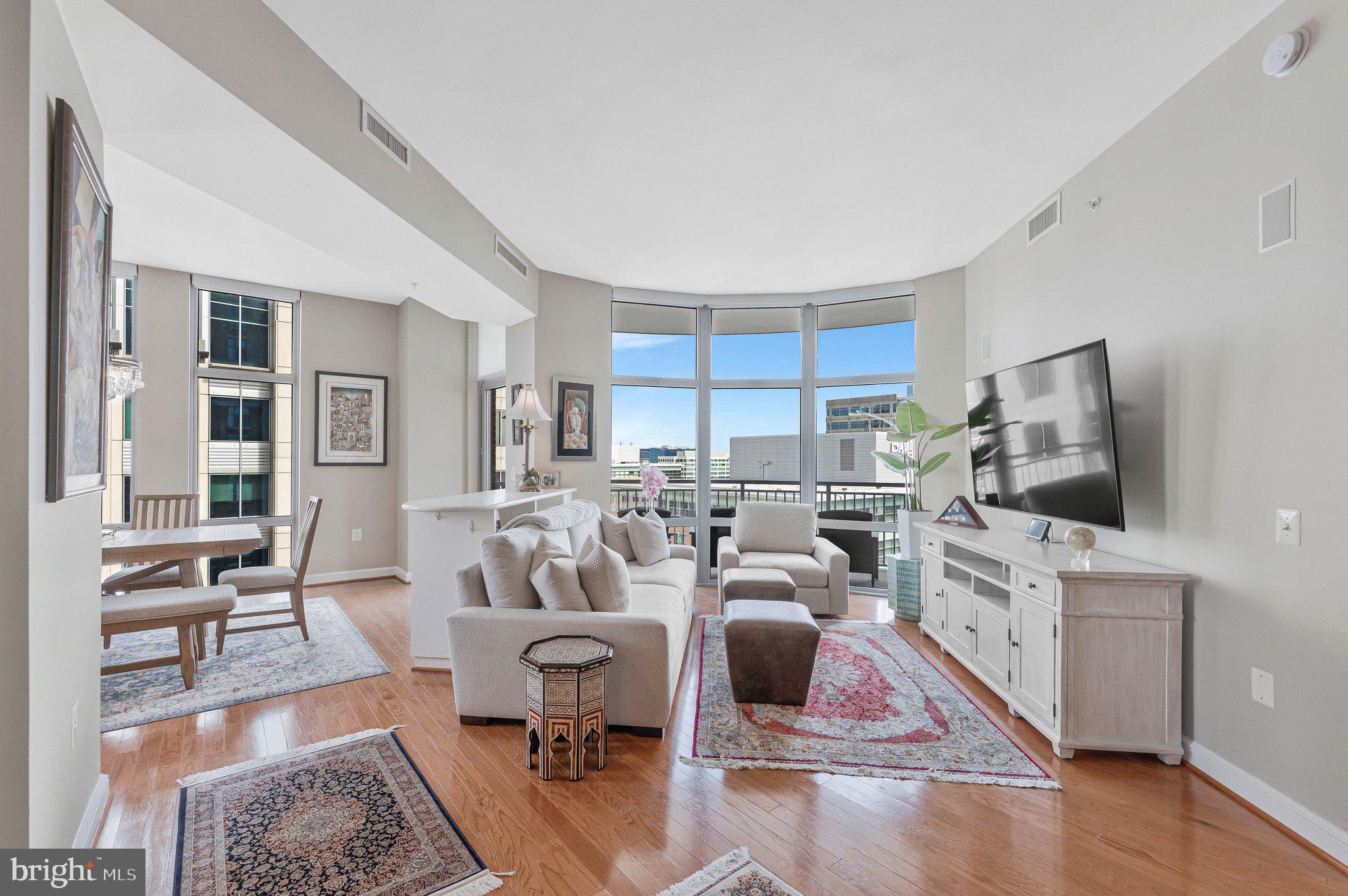 11990 Market Street, Unit 1503 Reston, VA 20190 - Photo 3 of 61 Gallery Image 3