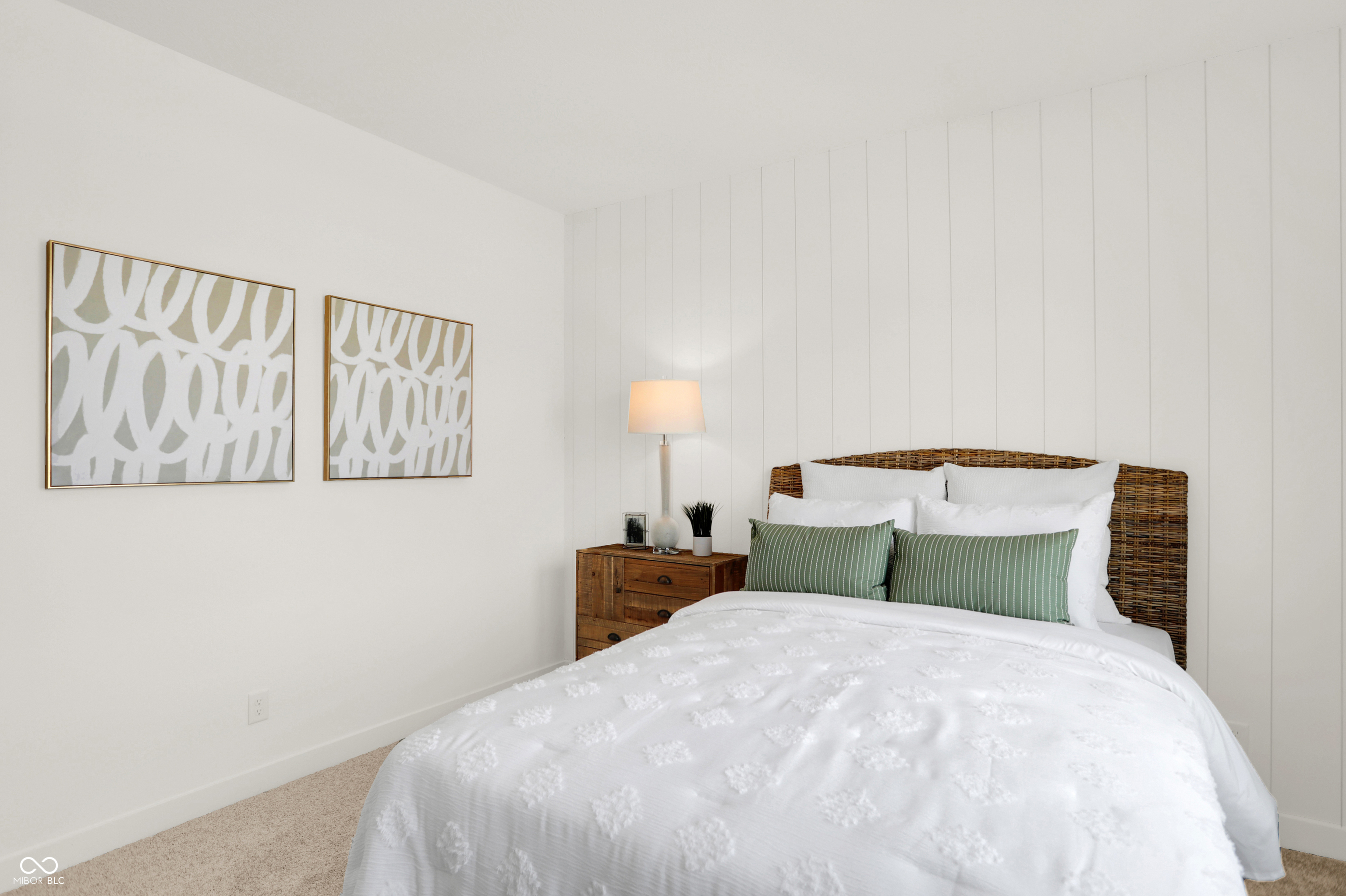 2215 Boxwood Drive Greenfield, IN 46140 - Photo 6 of 33