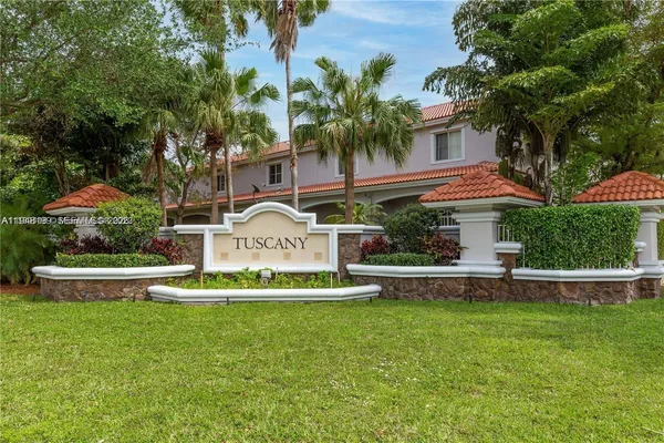 $2,450 | 2833 Southwest 82nd Avenue, Unit 104, Miramar, FL 33025