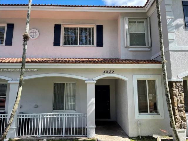 $2,450 | 2833 Southwest 82nd Avenue, Unit 104, Miramar, FL 33025
