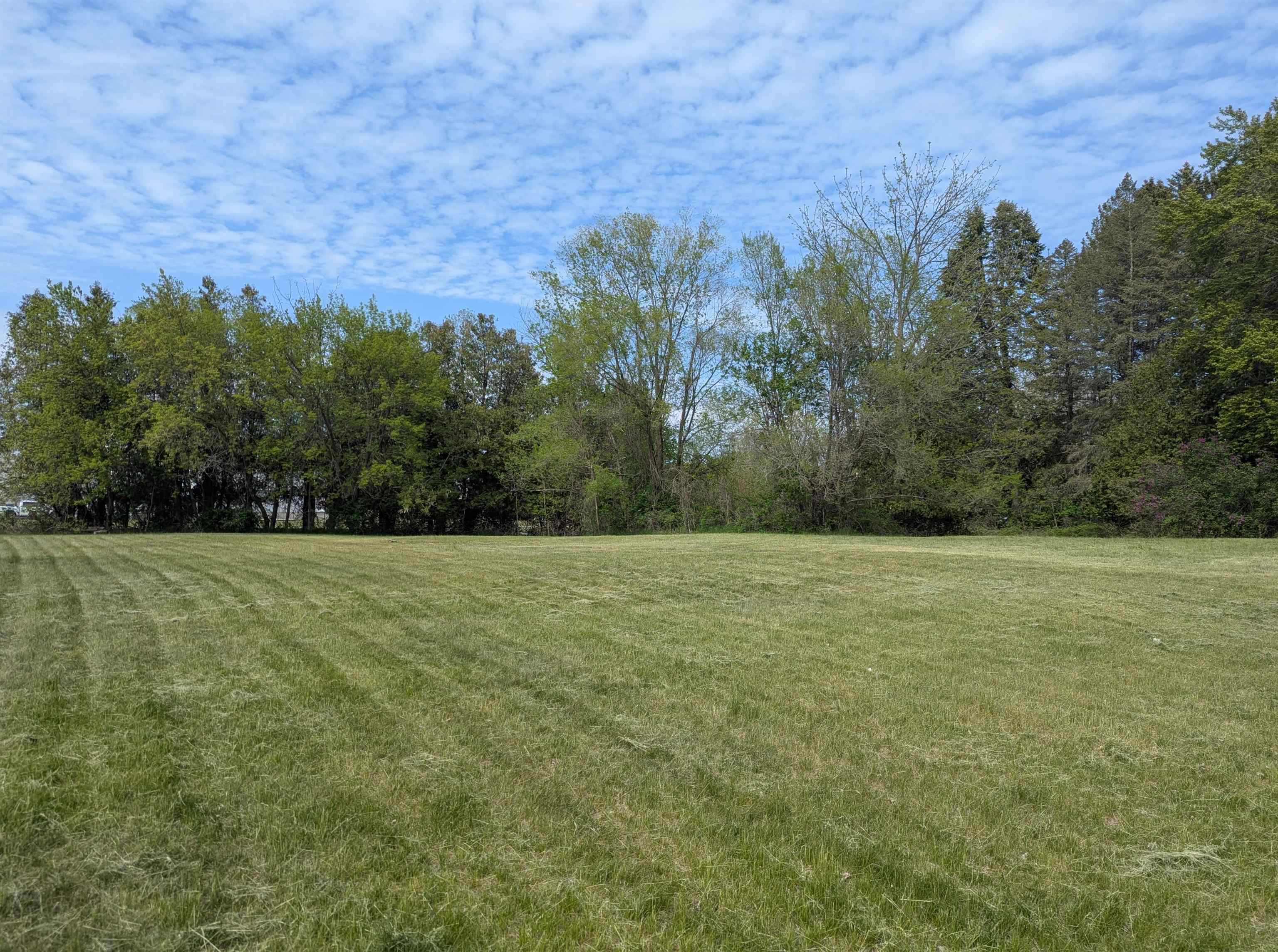 216 South Mackinaw Road Au Gres, MI 48703 - Photo 1 of 9
