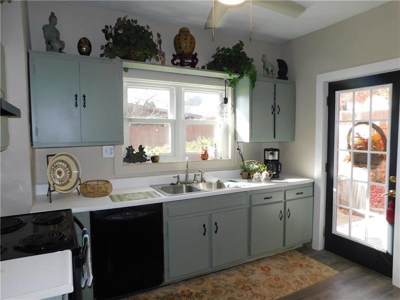 58 Mullen Street Uniontown, PA 15401 - Photo 12 of 18