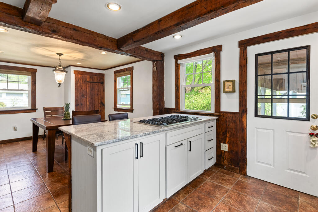 20 Temple Street Westbrook, ME 04092 - Photo 9 of 34 DSC08194