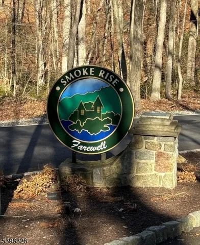 $250,000 | 2 Kentbrook Terrace, Kinnelon, NJ 07405