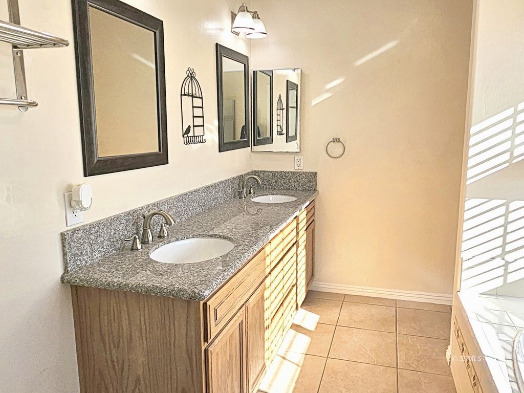804 West Bataan Avenue Ridgecrest, CA 93555 - Photo 37 of 50