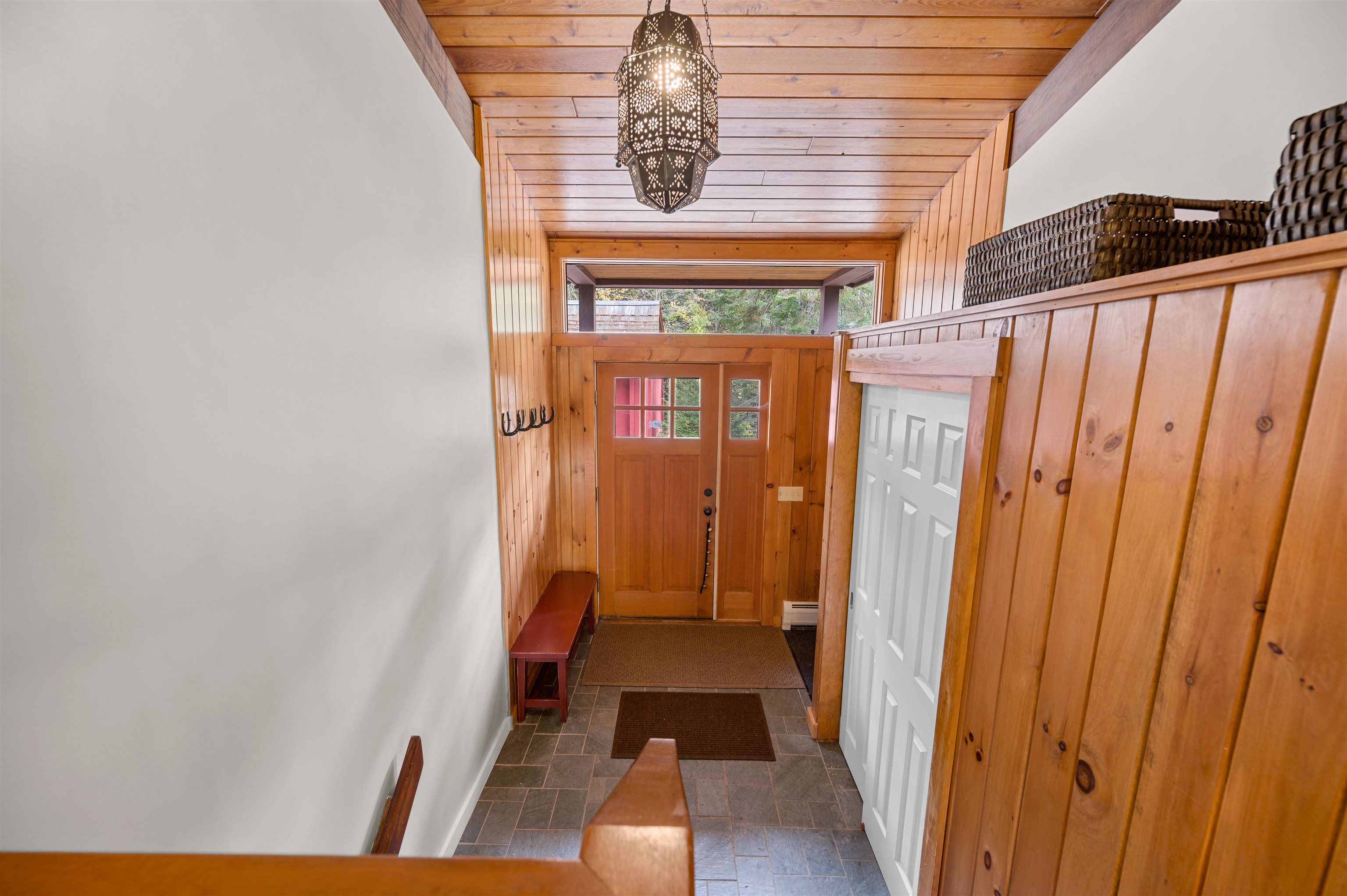 644 Sugar House Road Stowe, VT 05672 - Photo 3 of 39 Gallery Image 3