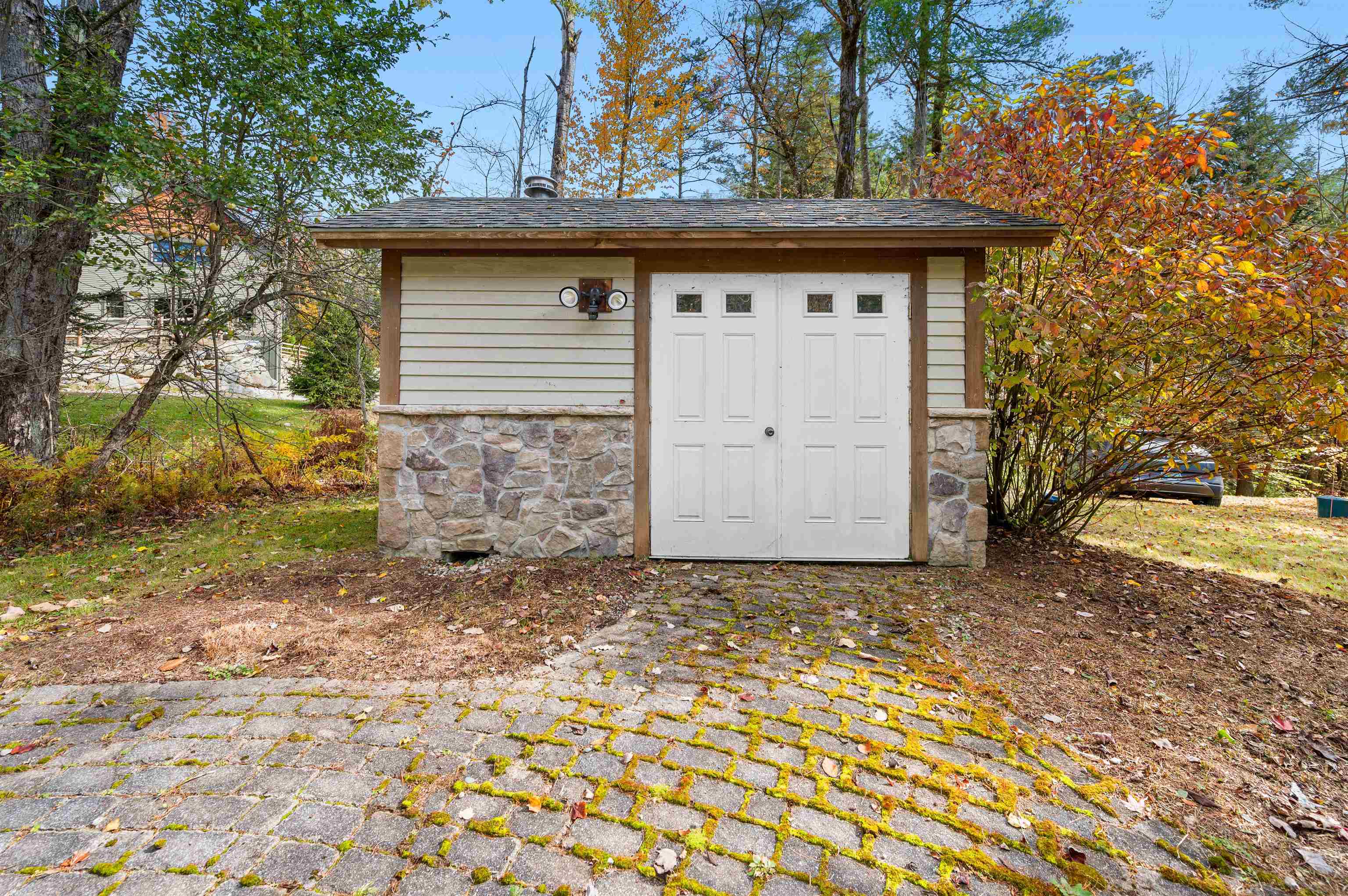 644 Sugar House Road Stowe, VT 05672 - Photo 32 of 39 Gallery Image 32