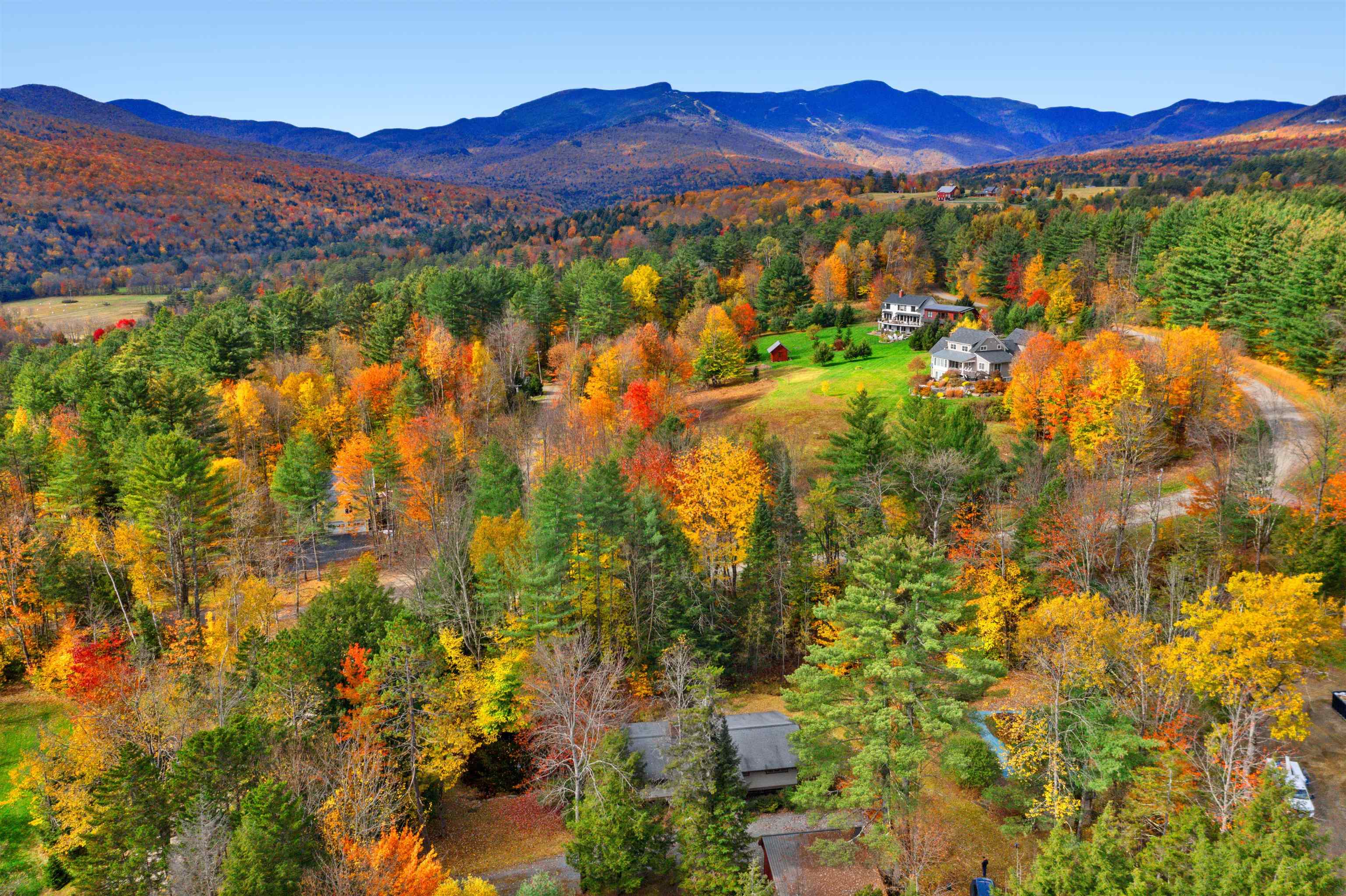 644 Sugar House Road Stowe, VT 05672 - Photo 37 of 39 Gallery Image 37