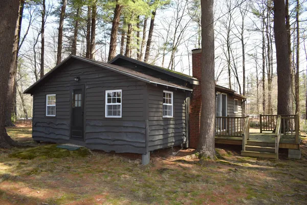 $650 | 100 Main Street, Unit CABIN #5, Kingston, NH 03848