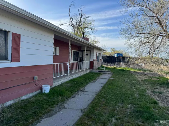 $375,000 | 4781 Old Highway 30, Mountain Home, ID 83647