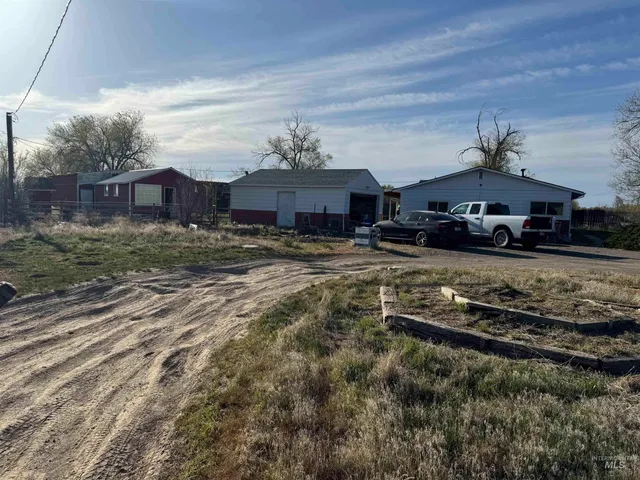 $375,000 | 4781 Old Highway 30, Mountain Home, ID 83647