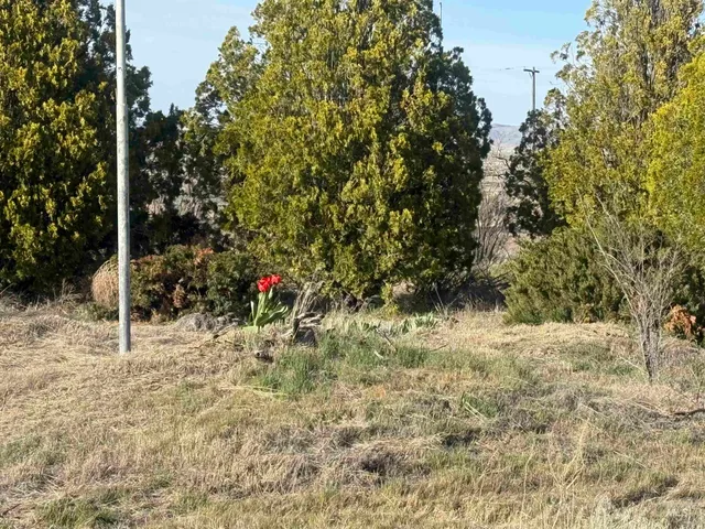 $375,000 | 4781 Old Highway 30, Mountain Home, ID 83647