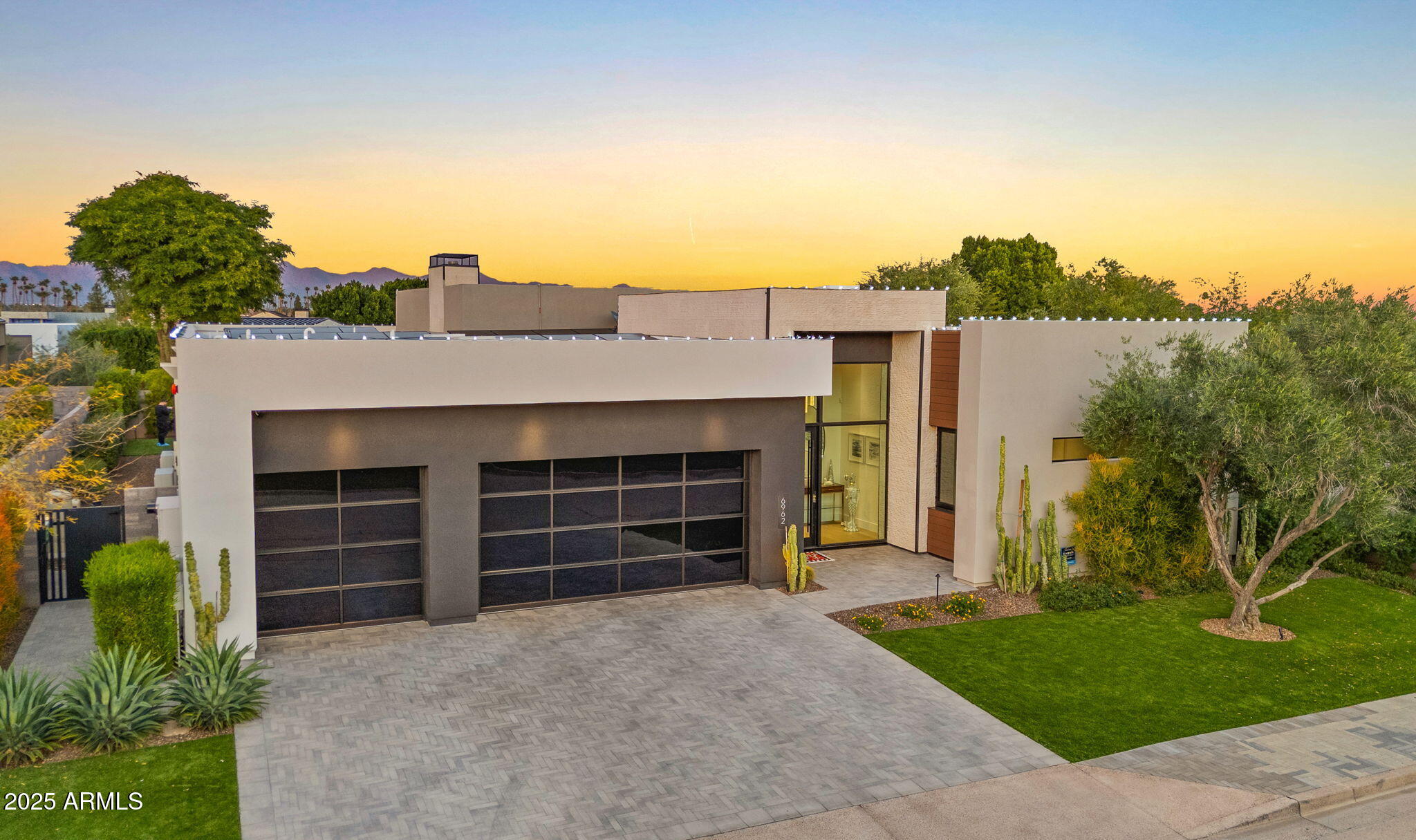 6962 East Cactus Wren Road Paradise Valley, AZ 85253 - Photo 1 of 94 1-web-or-mls-TWILIGHT DRONE15
