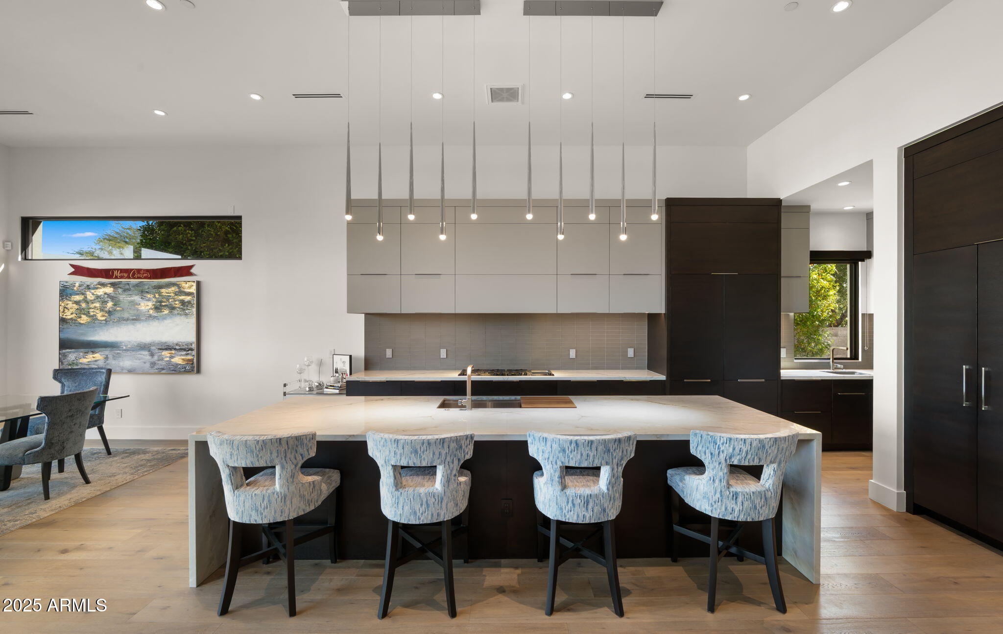 6962 East Cactus Wren Road Paradise Valley, AZ 85253 - Photo 22 of 94 24-web-or-mls-Kitchen2