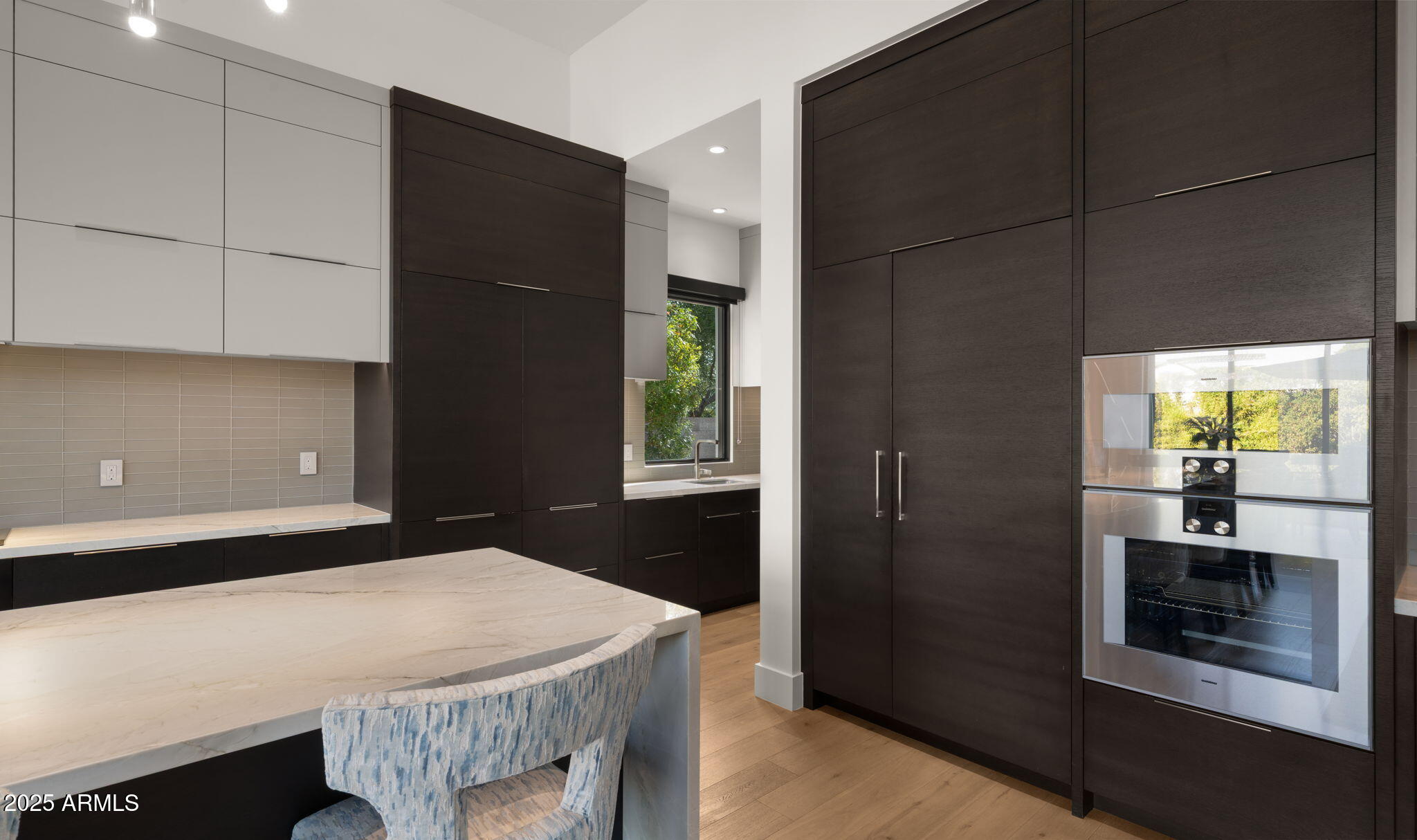 6962 East Cactus Wren Road Paradise Valley, AZ 85253 - Photo 25 of 94 27-web-or-mls-Kitchen5