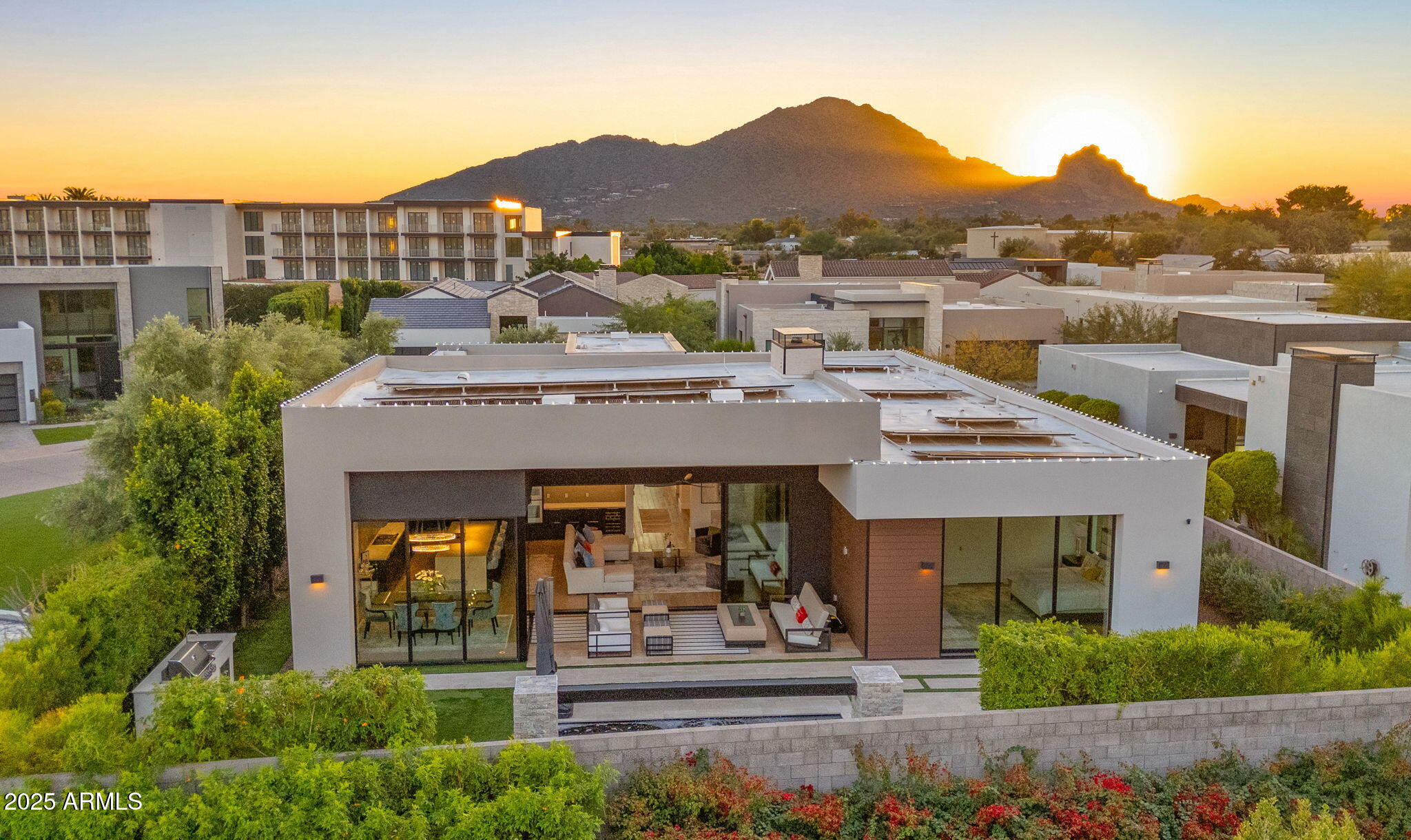 6962 East Cactus Wren Road Paradise Valley, AZ 85253 - Photo 83 of 94 84-web-or-mls-TWILIGHT DRONE6