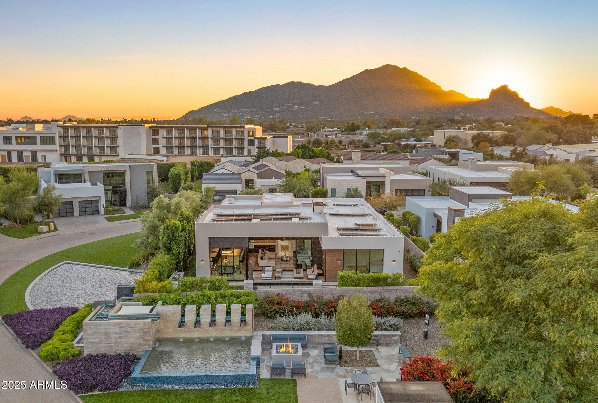 6962 East Cactus Wren Road Paradise Valley, AZ 85253 - Photo 84 of 94 85-web-or-mls-TWILIGHT DRONE7